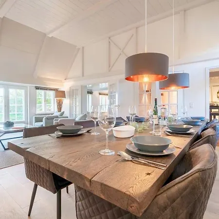 ホテル Ferienhaus Heringsdorf ゼーバート・ヘリングスドルフ