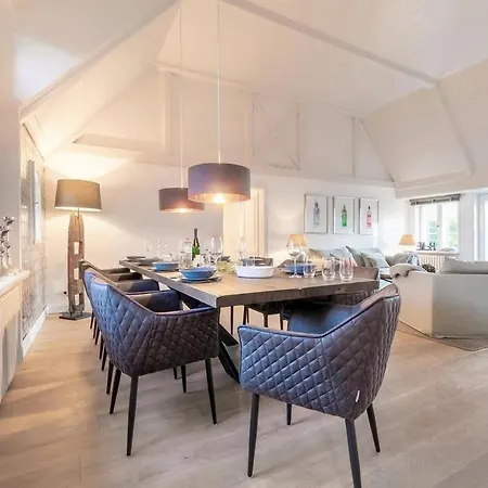 Ferienhaus Heringsdorf ホテル ゼーバート・ヘリングスドルフ
